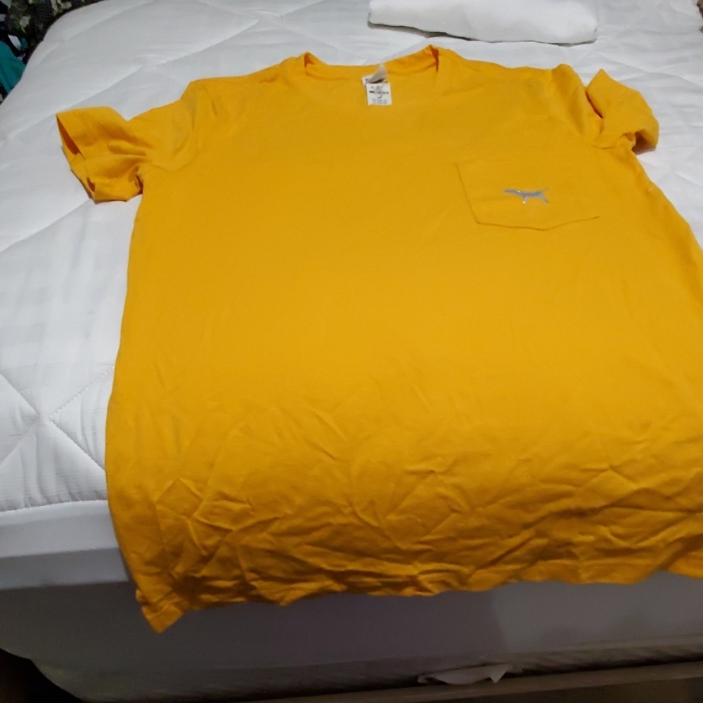 Pink tee - Picture 2 of 3